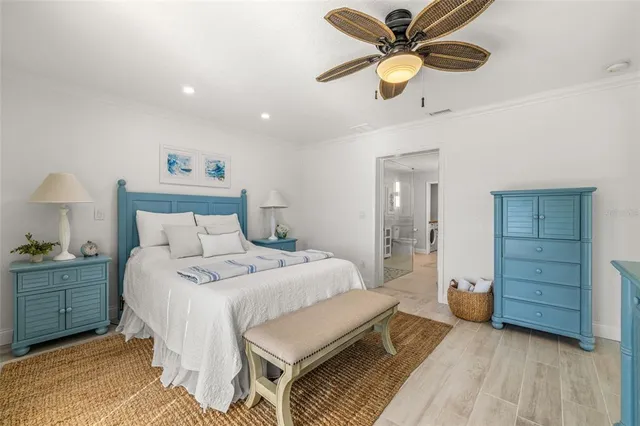 $1,525,000 | 3784 42nd Avenue South, St. Petersburg, FL 33711