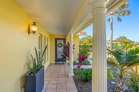 $1,499,000 | 3784 42nd Avenue South, St. Petersburg, FL 33711