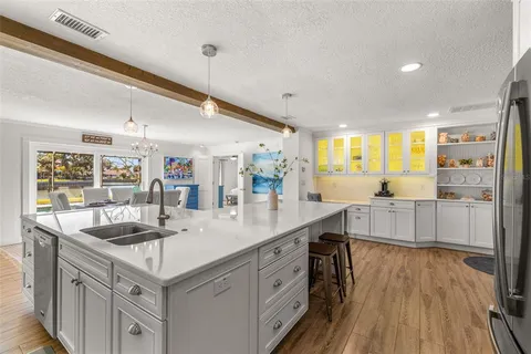 $1,499,000 | 3784 42nd Avenue South, St. Petersburg, FL 33711