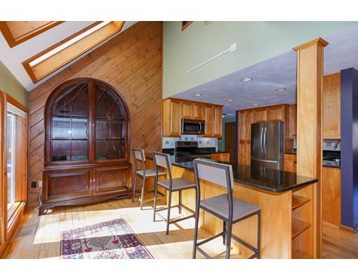 371 Sargent Road Boxborough, MA 01719 - Photo 6 of 30