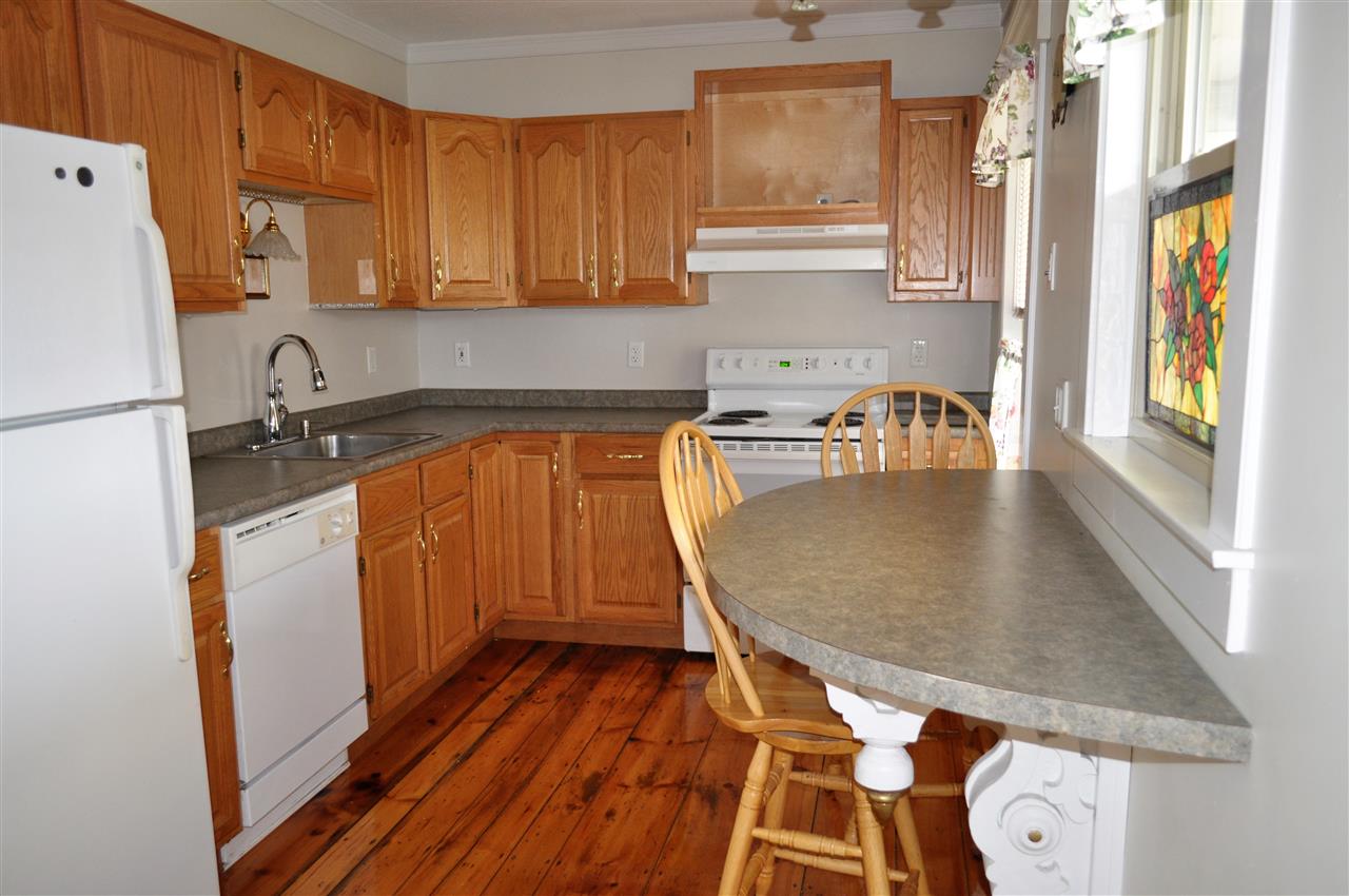 5 Birch Street Derry, NH 03038 - Photo 22 of 38