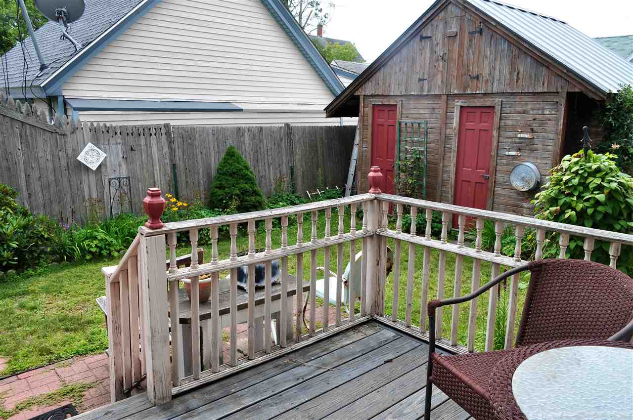 5 Birch Street Derry, NH 03038 - Photo 10 of 38