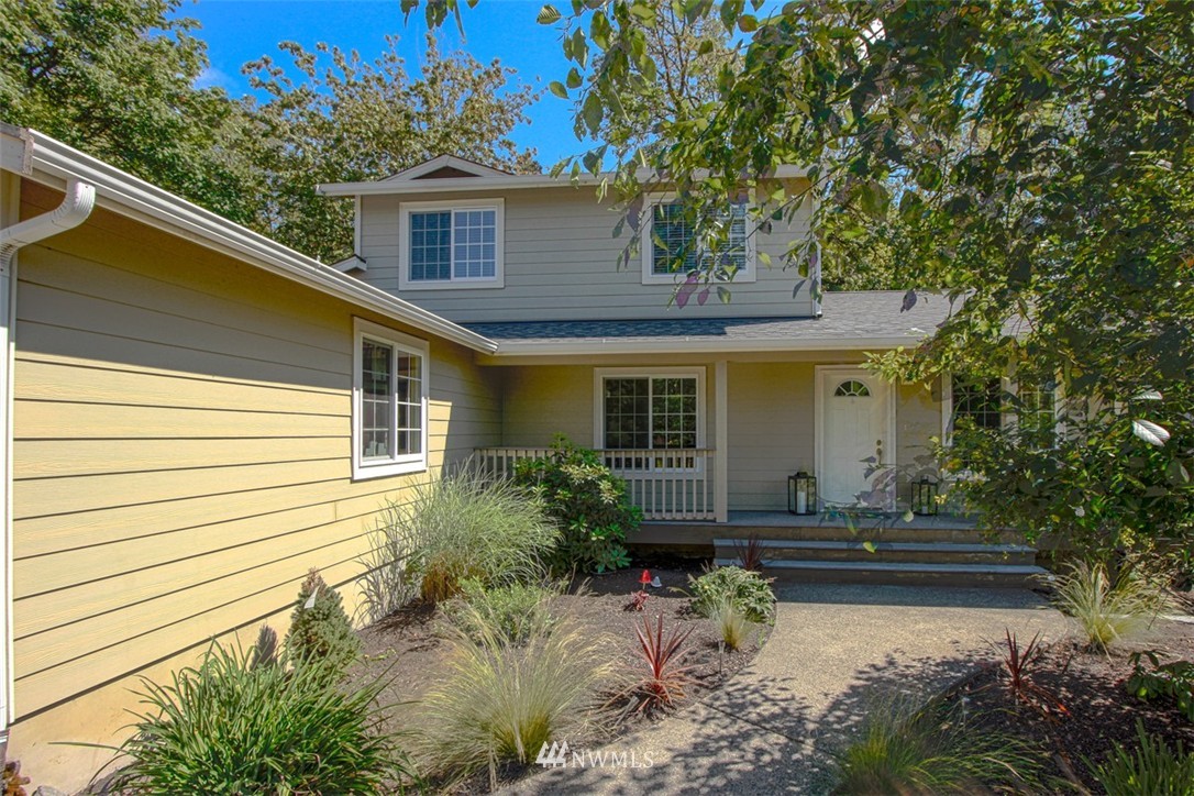 6741 Cooper Point Road Northwest Olympia, WA 98502 - Photo 7 of 25 Gallery Image 7