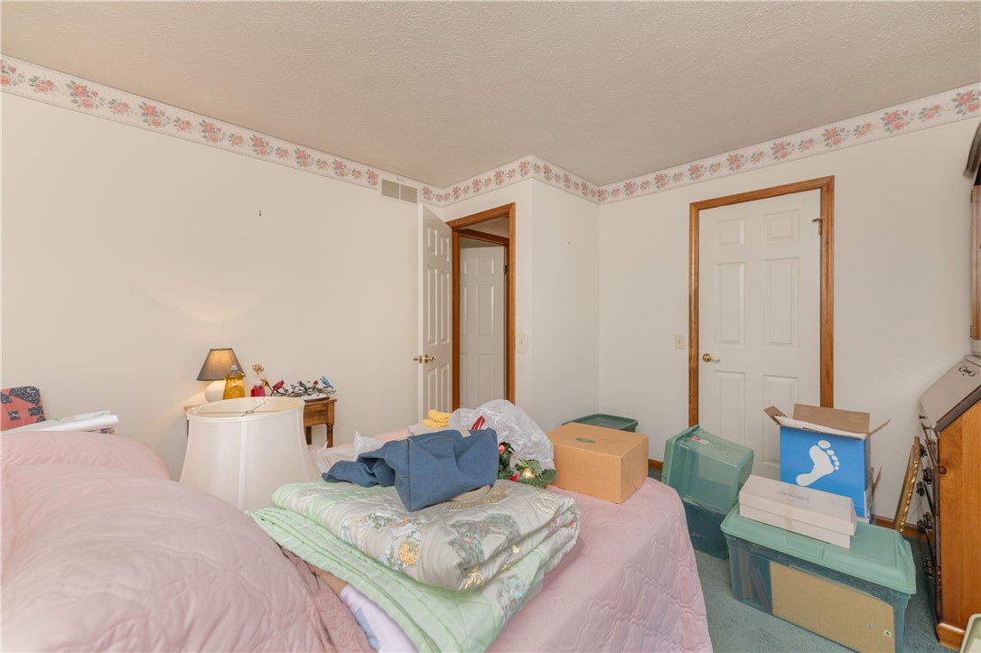 43 Wainswright Circle Greece, NY 14626 - Photo 23 of 38