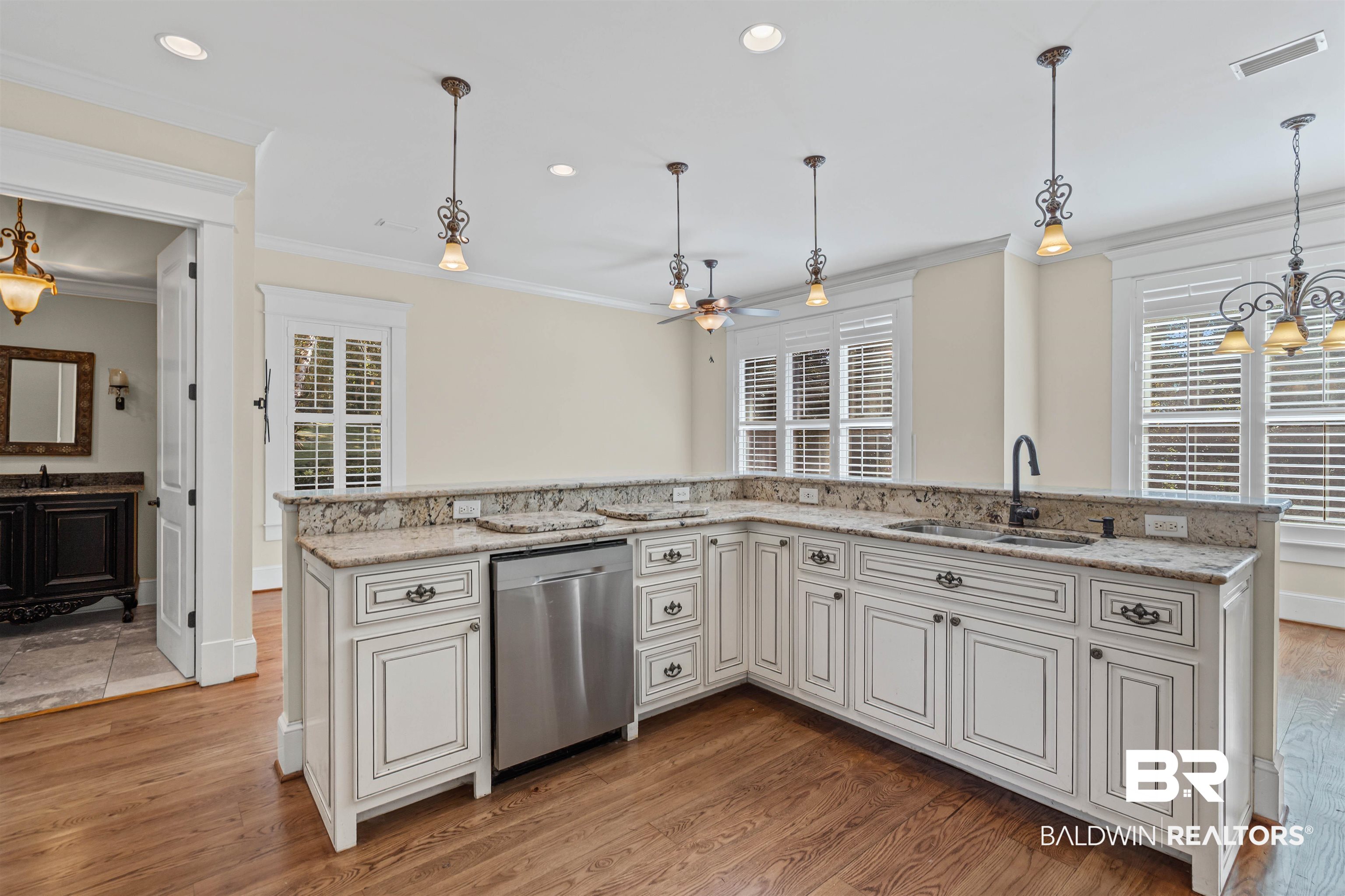 6591 Lubarrett Way South Mobile, AL 36695 - Photo 10 of 57