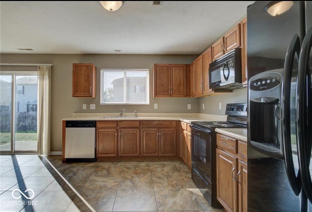11217 Candice Drive Fishers, IN 46038 - Photo 46 of 61