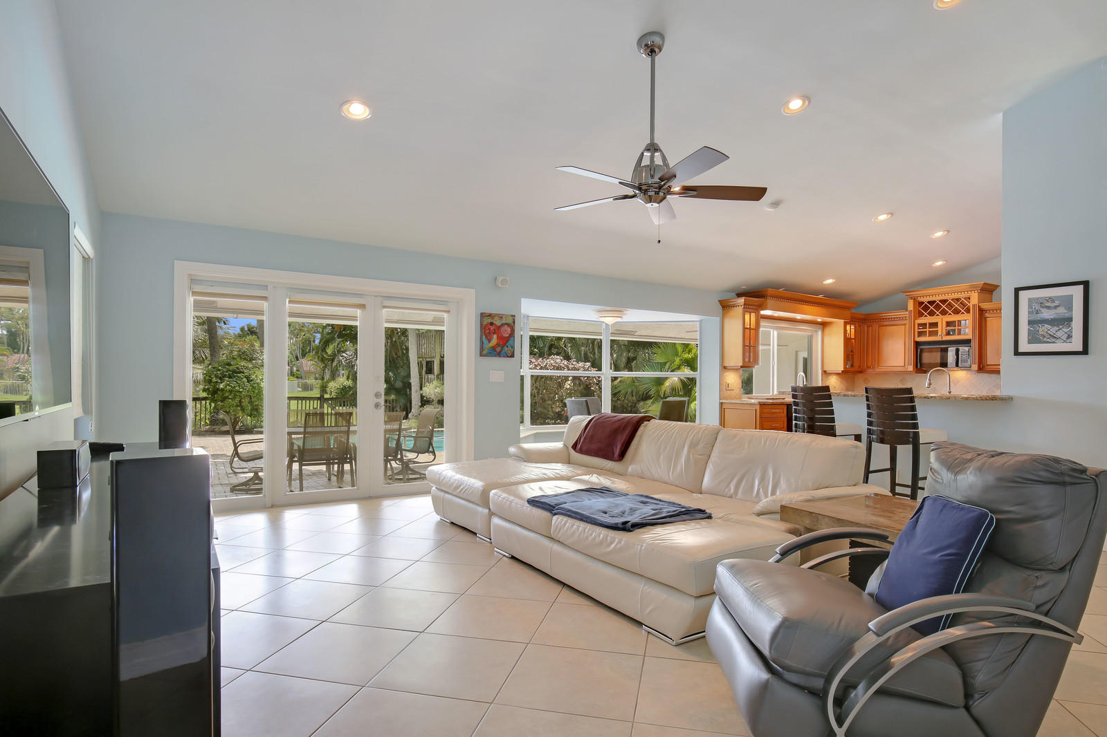 2650 Northwest 40th Street Boca Raton, FL 33434 - Photo 2 of 19 08_Image8_mls