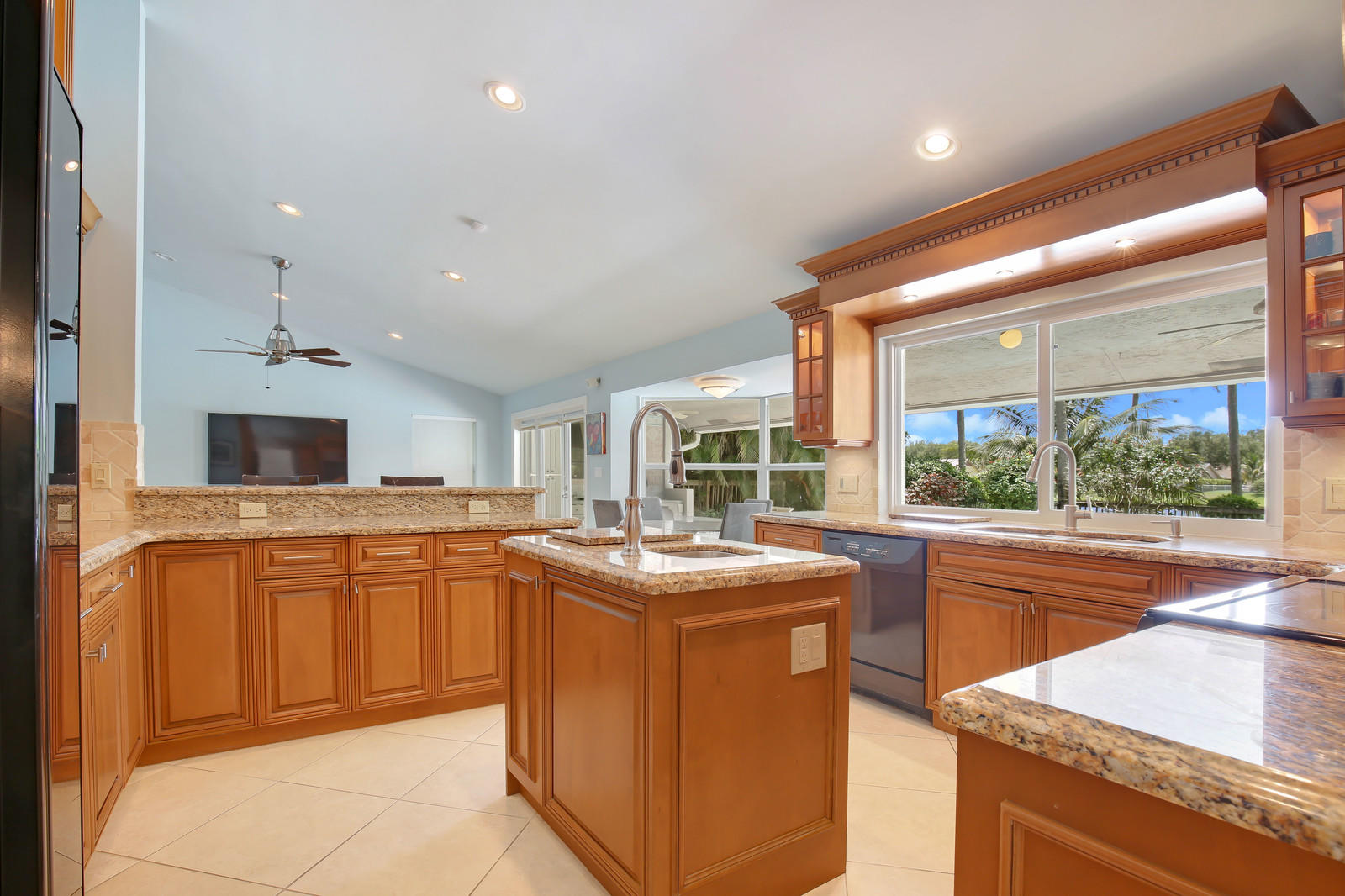2650 Northwest 40th Street Boca Raton, FL 33434 - Photo 4 of 19 07_Image7_mls