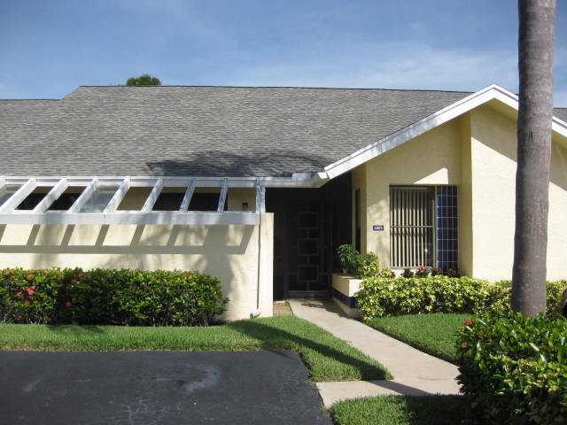 10875 Lake Front Place Boca Raton, FL 33498 - Photo 1 of 5 Primary Photo