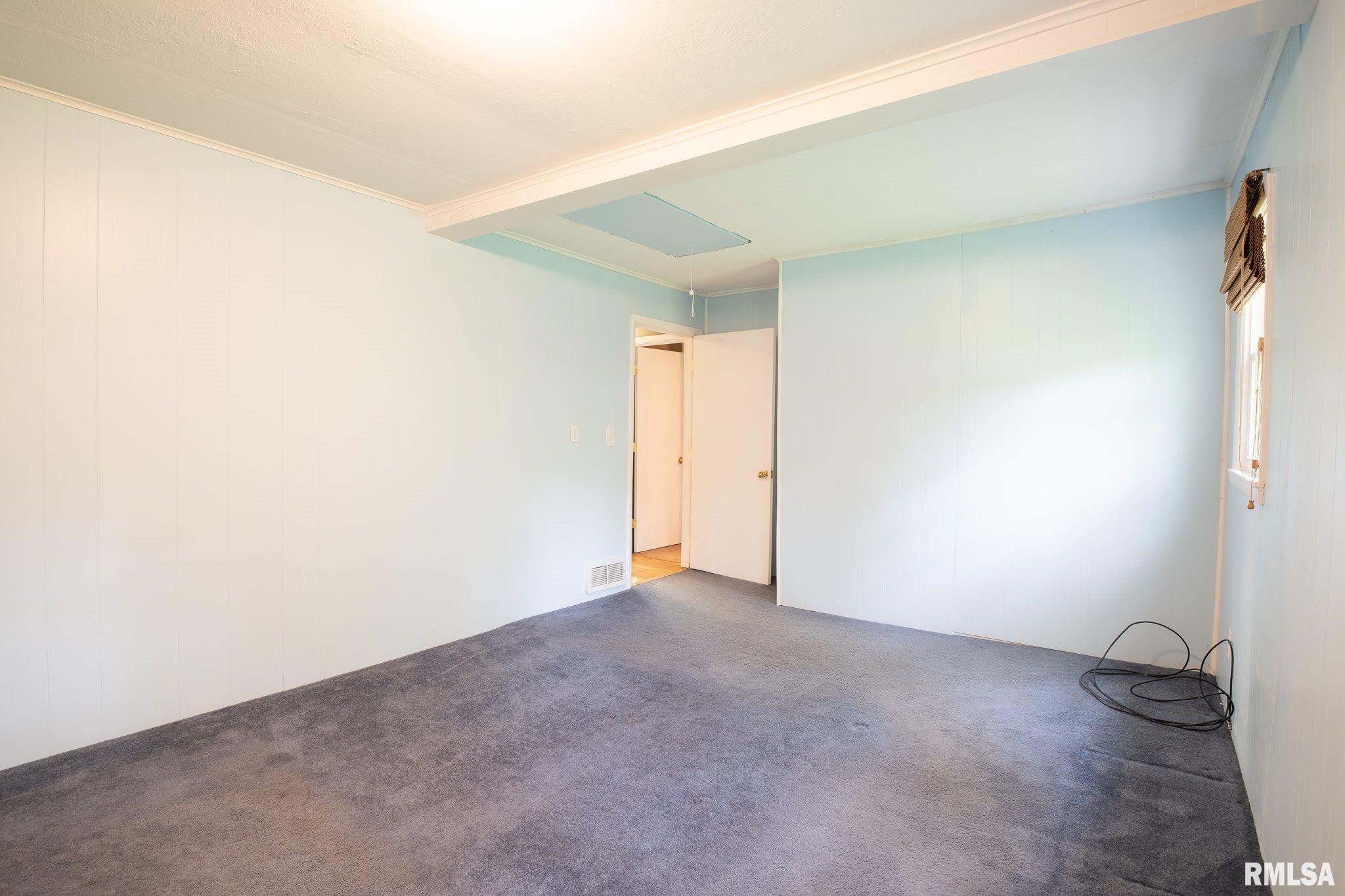 124 Old Mink Farm Road Washington, IL 61571 - Photo 20 of 31 Gallery Image 20