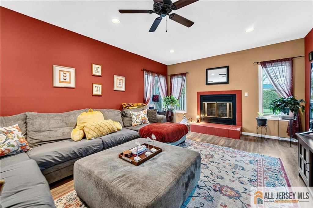 121 West Hill Road Colonia, NJ 07067 - Photo 14 of 37 Gallery Image 14