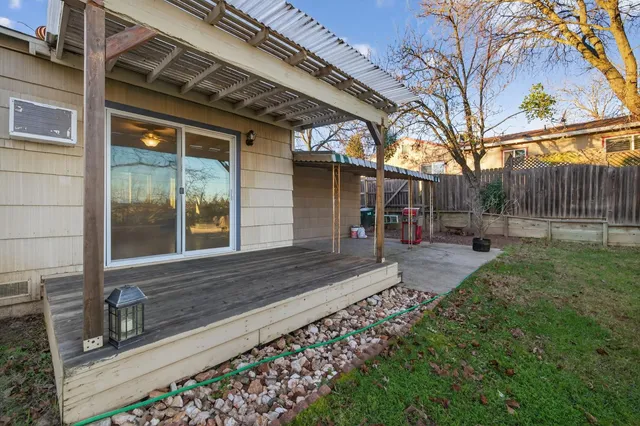 $450,000 | 8631 Posadera Avenue, Orangevale, CA 95662