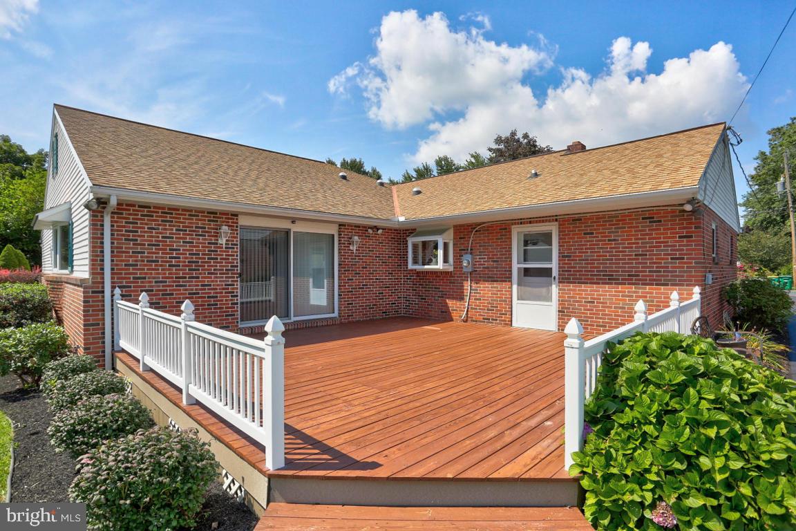106 Brubaker Road Lititz, PA 17543 - Photo 3 of 25 a front view of a house with a yard