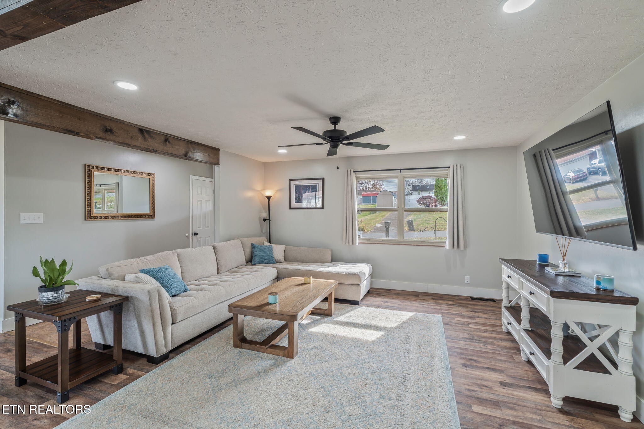 7637 Cranley Road Powell, TN 37849 - Photo 7 of 42 Gallery Image 7