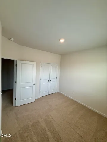 $2,000 | 736 Dorset Stream Drive, Fuquay-Varina, NC 27526