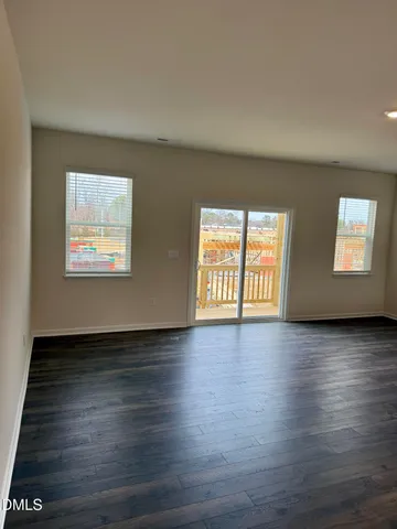 $2,000 | 736 Dorset Stream Drive, Fuquay-Varina, NC 27526