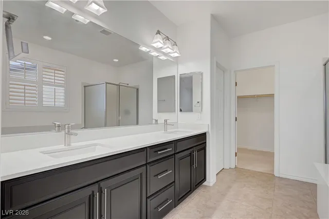 $3,000 | 9985 Bleeding Heart Avenue, Las Vegas, NV 89178