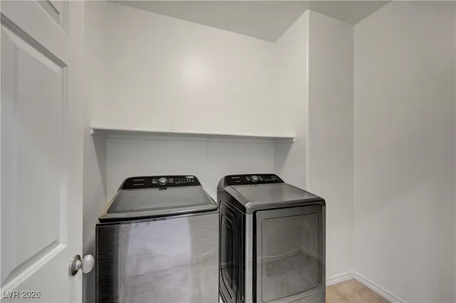 $3,000 | 9985 Bleeding Heart Avenue, Las Vegas, NV 89178