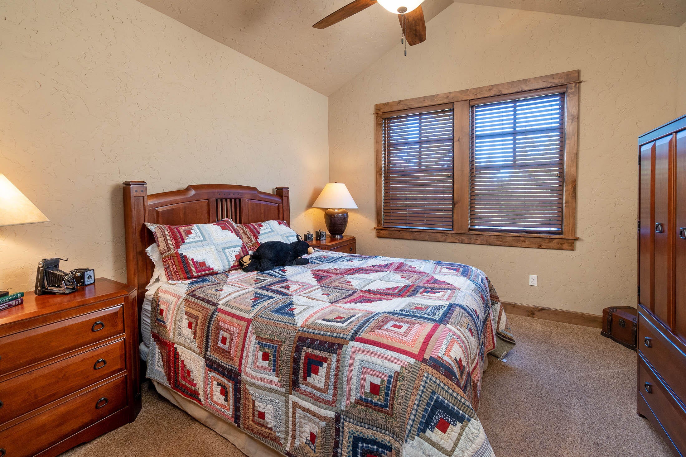 56580 Sunstone Loop Bend, OR 97707 - Photo 16 of 37 56580 Sunstone Loop_0110 copy