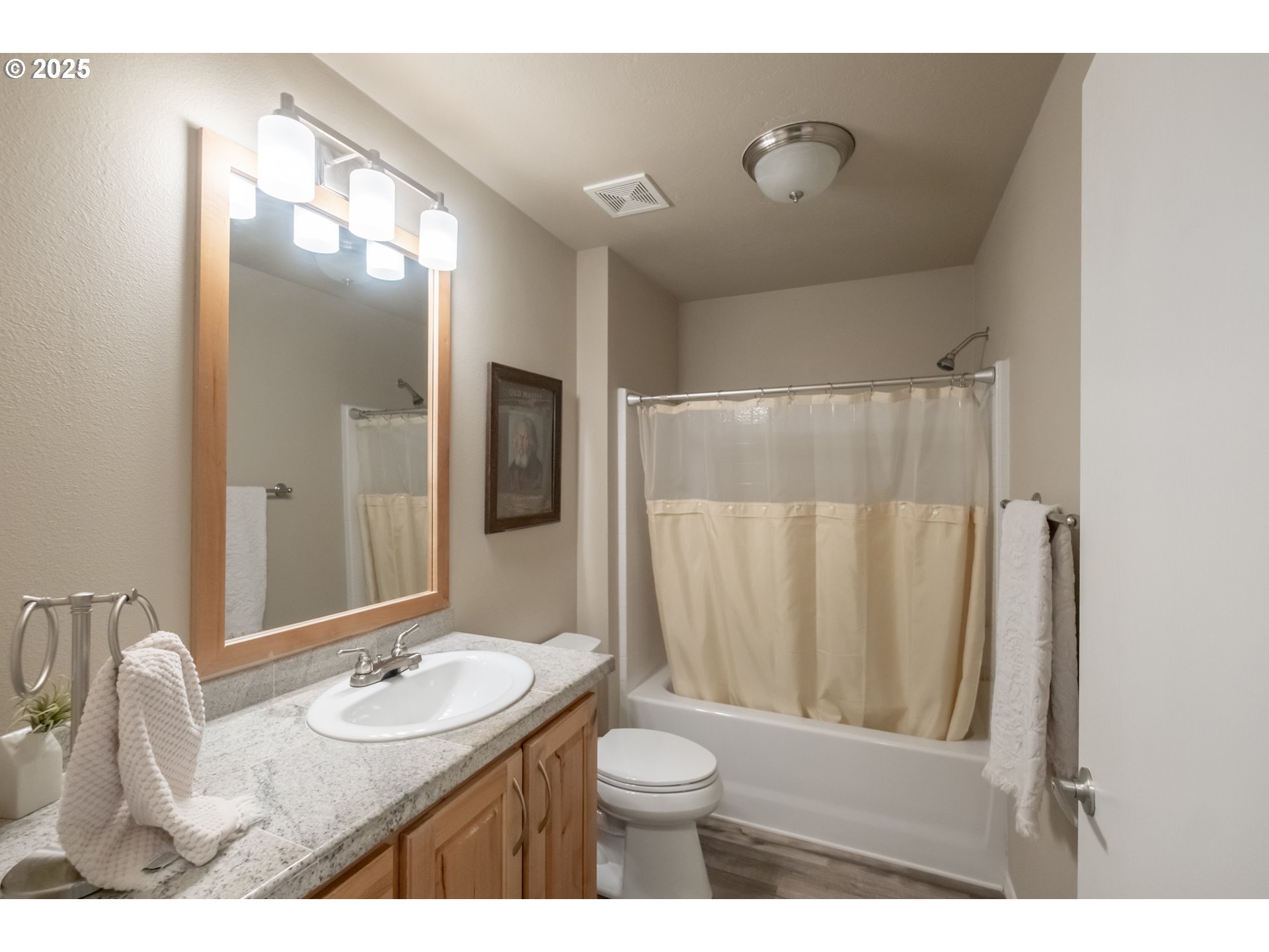 34505 Riverside Drive Albany, OR 97321 - Photo 13 of 16 Gallery Image 13