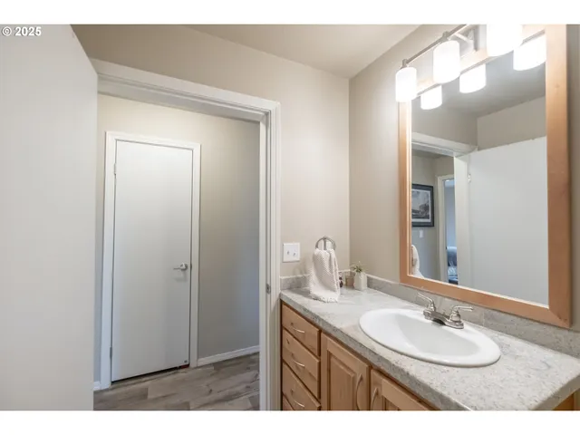 $130,000 | 34505 Riverside Drive, Albany, OR 97321