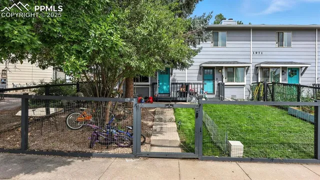 $211,500 | 1971 Mineola Street, Unit D, Colorado Springs, CO 80915