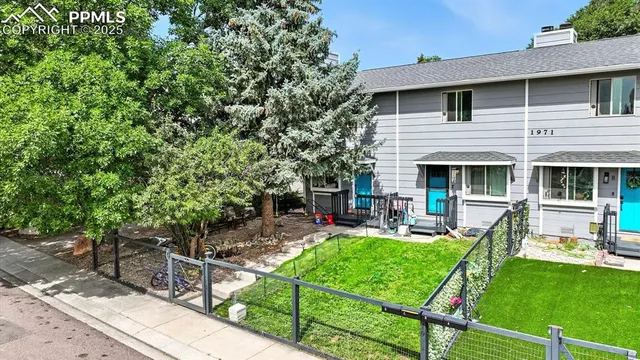 $211,500 | 1971 Mineola Street, Unit D, Colorado Springs, CO 80915