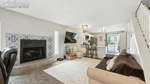 $211,500 | 1971 Mineola Street, Unit D, Colorado Springs, CO 80915