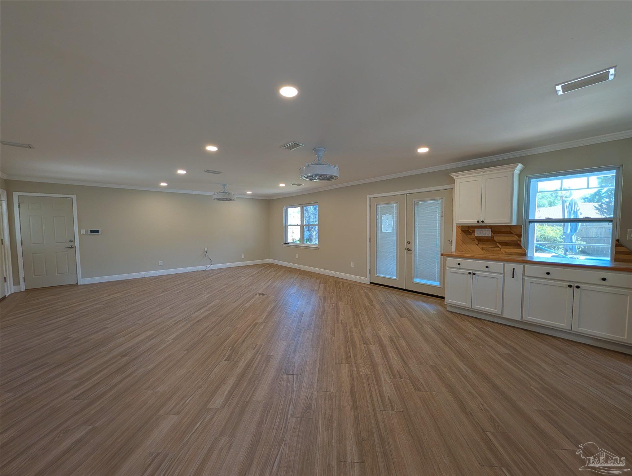 1001 Stillbrook Road Pensacola, FL 32514 - Photo 4 of 35 Gallery Image 4