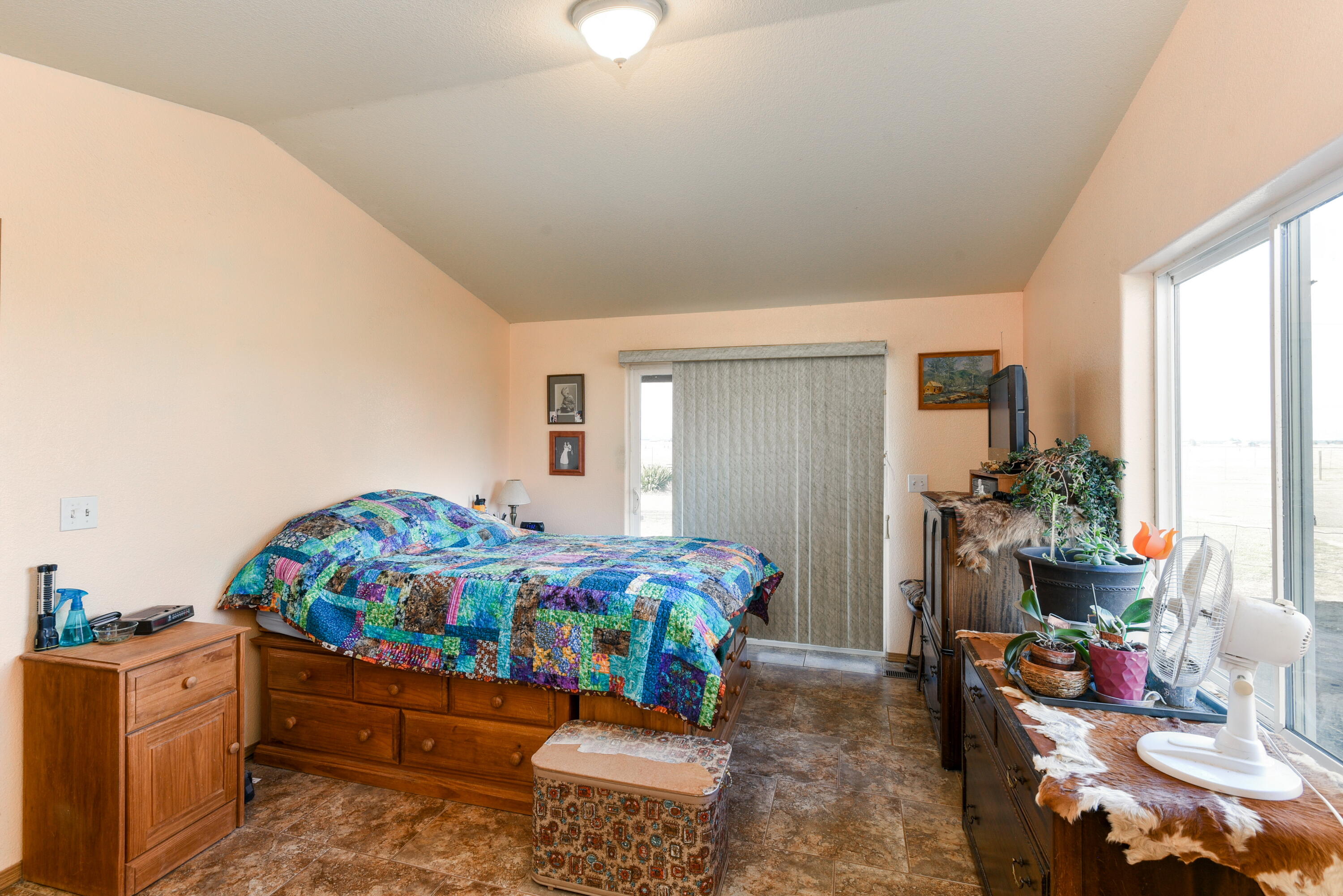 26595 Horsell Road Bend, OR 97701 - Photo 14 of 52 16 Horsell