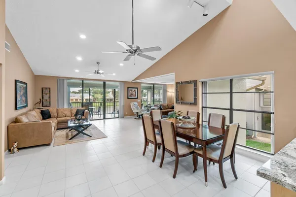 $7,500 | 68 Eastgate Drive, Unit D, Boynton Beach, FL 33436