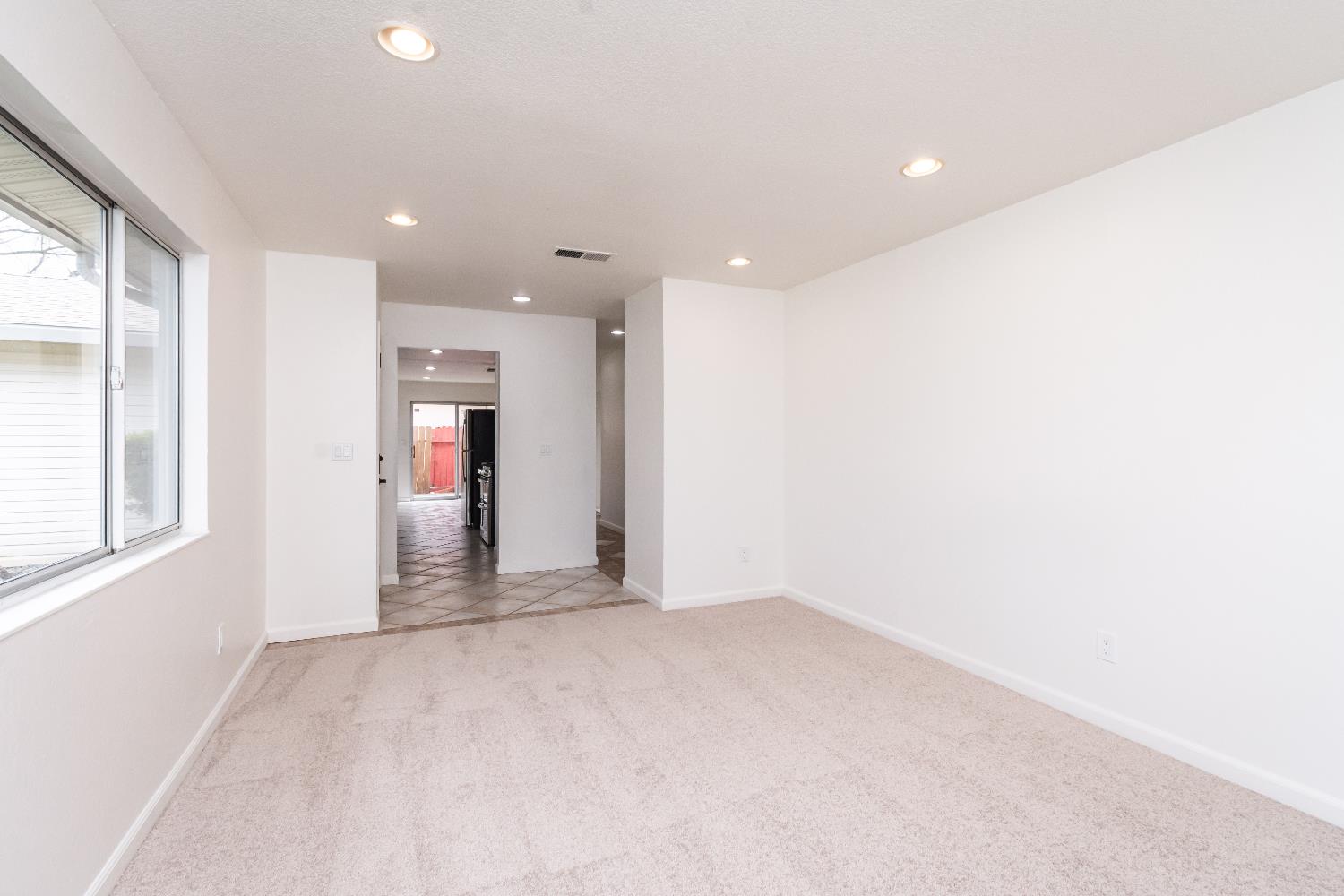 6312 Trenton Way Citrus Heights, CA 95621 - Photo 12 of 27 an empty room with windows