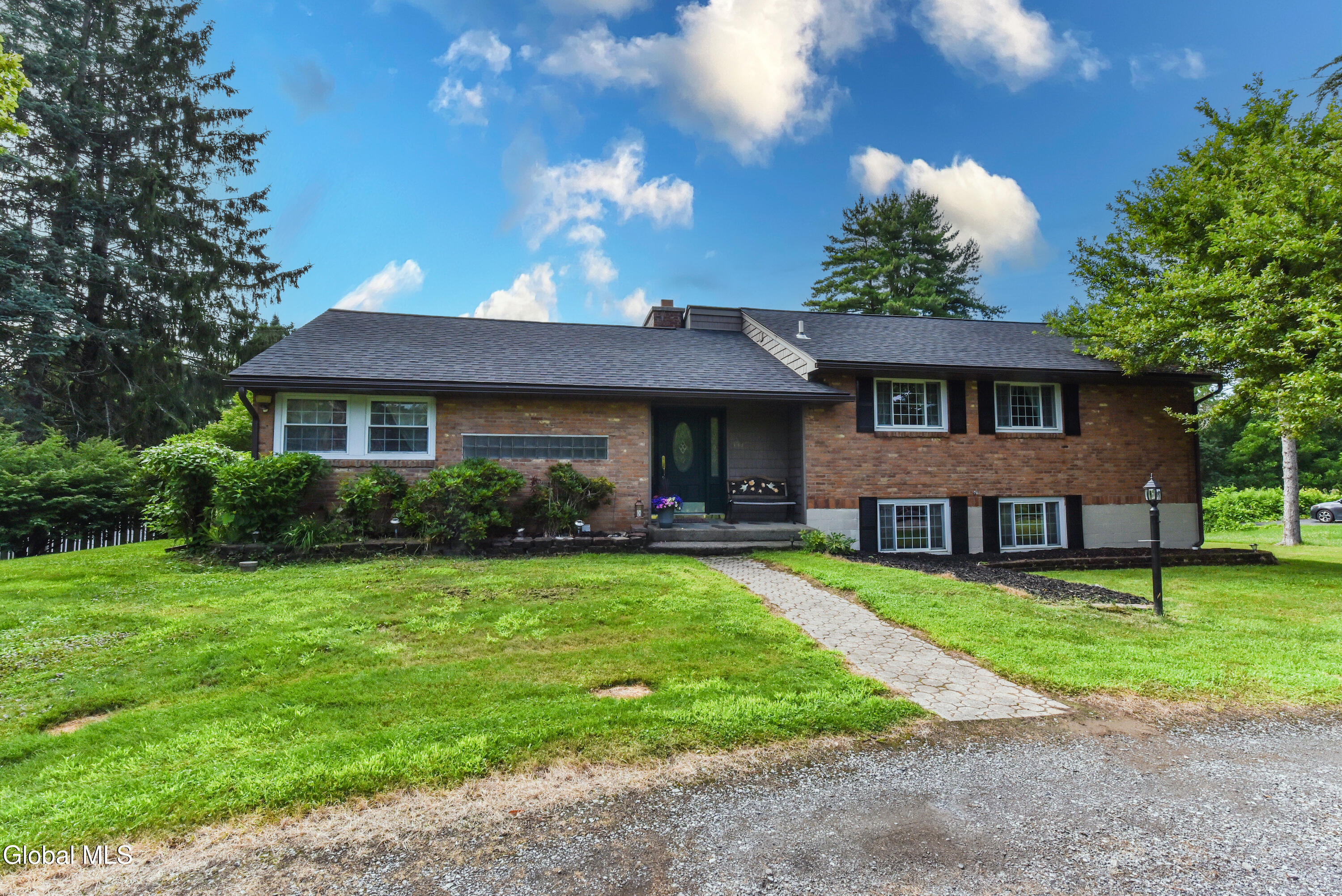 144 Ashdown Road Clifton Park, NY 12019 - Photo 1 of 1 1