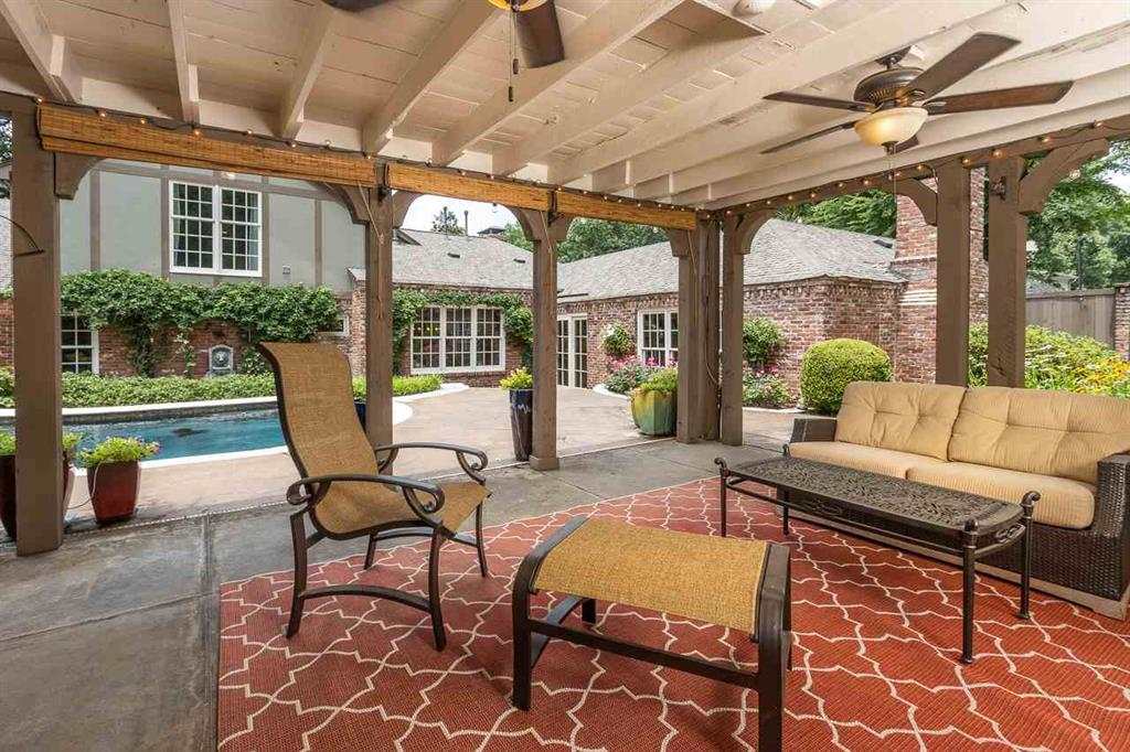 398 South Mendenhall Road Memphis, TN 38117 - Photo 22 of 25 Gallery Image 22