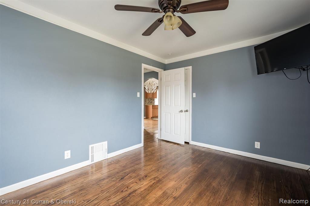 1500 Drexel Street Dearborn, MI 48128 - Photo 15 of 30