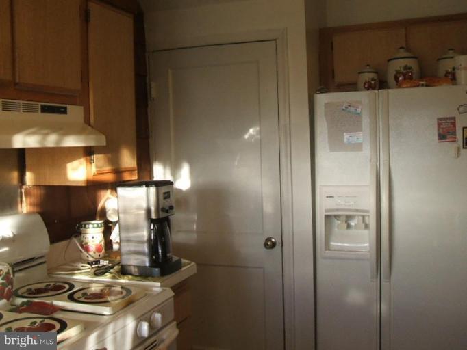 2764 Plainfield Road Dundalk, MD 21222 - Photo 7 of 14 Kitchen #2