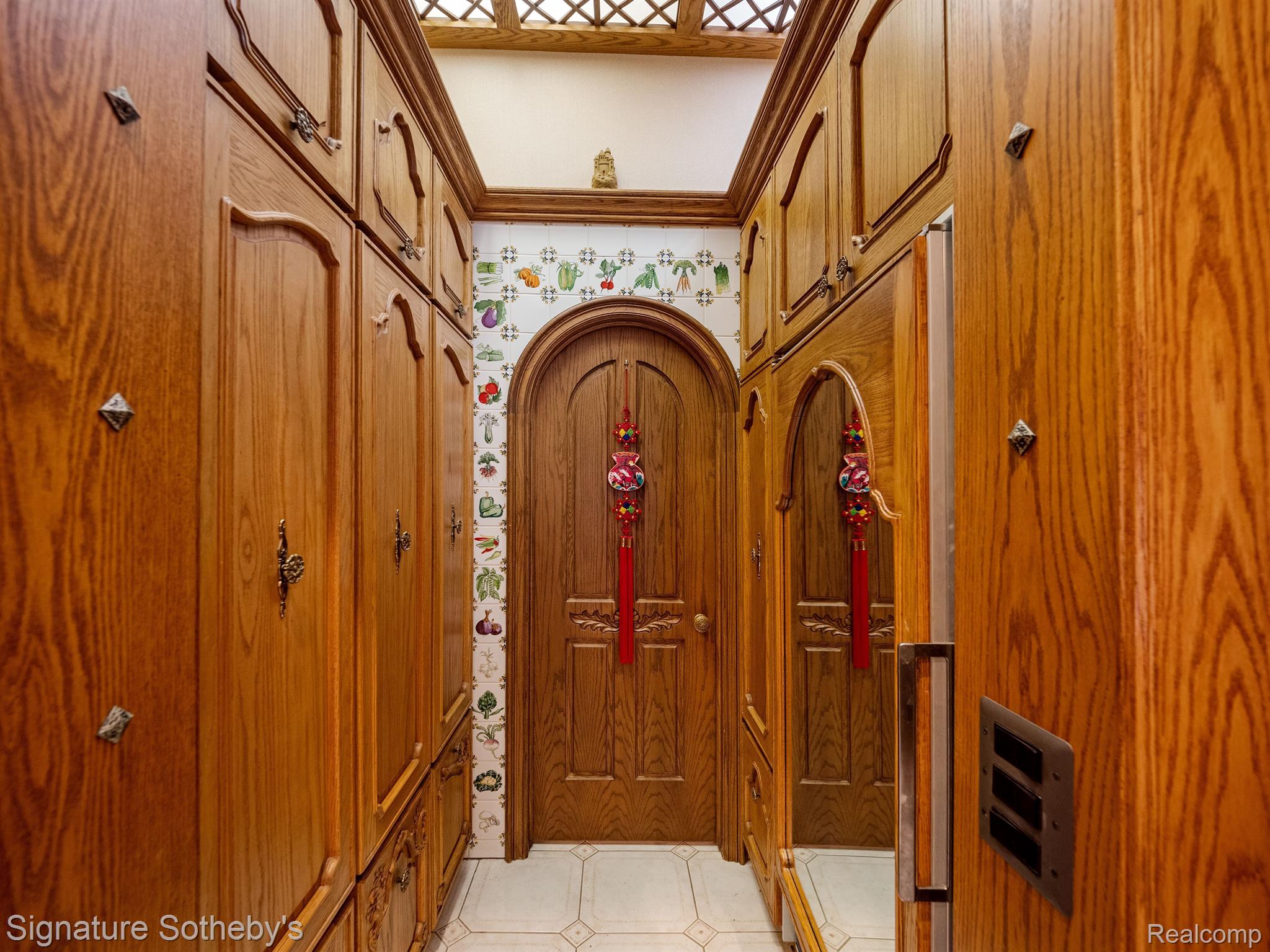 2009 Victoria Hill Drive Rochester, MI 48306 - Photo 39 of 98 Gallery Image 39
