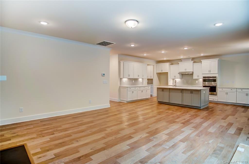 5129 Devonshire Road Denver, NC 28037 - Photo 8 of 48 Gallery Image 8