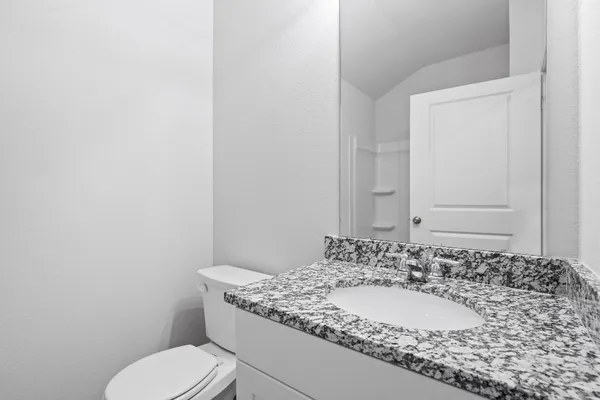 $2,000 | 102 Avalon Drive, Huntsville, TX 77320