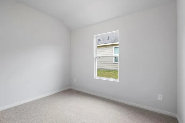 $2,000 | 102 Avalon Drive, Huntsville, TX 77320