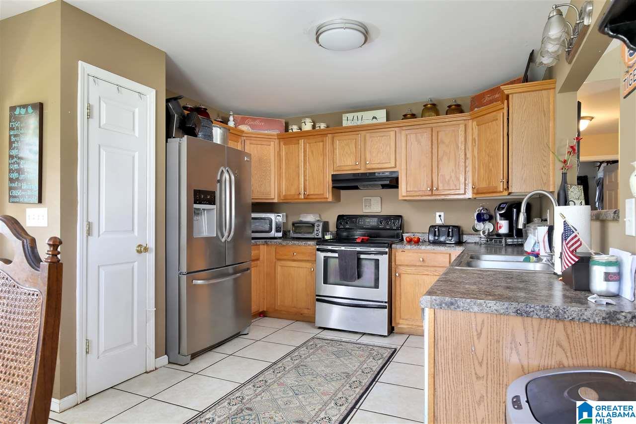 211 Quail Hollow Road Warrior, AL 35180 - Photo 10 of 21