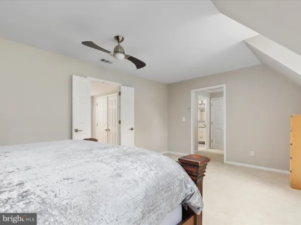 $850,000 | 60 North Tavenner Lane, Hamilton, VA 20158