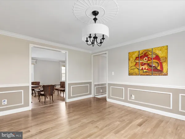 $850,000 | 60 North Tavenner Lane, Hamilton, VA 20158