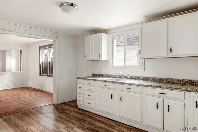 $164,900 | 122 Jones Street, Buffalo, NY 14206