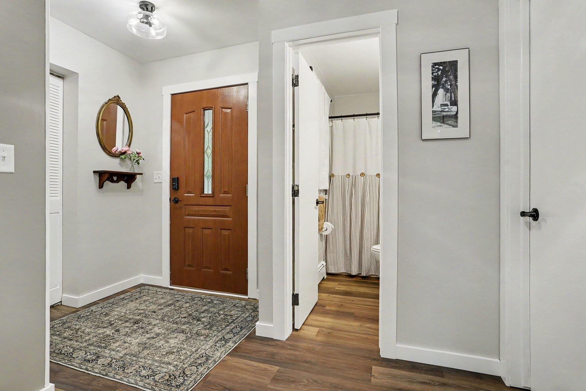 1203 Verona Road Marshall, MI 49068 - Photo 18 of 26 entry w closet