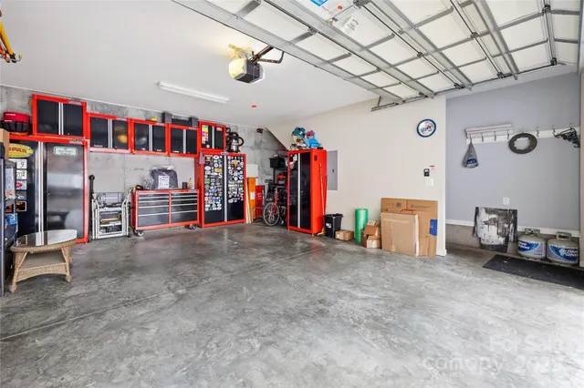 a view of livingroom with furniture