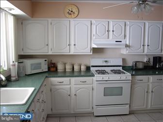 1114 Cooperskill Road Cherry Hill, NJ 08034 - Photo 4 of 6 Kitchen
