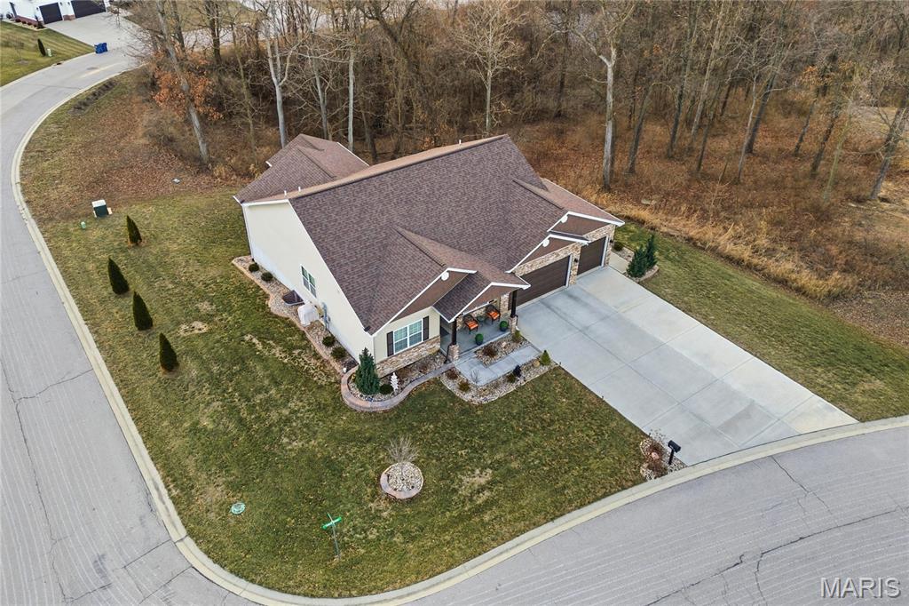 8009 Tahoe Ridge Lane Caseyville, IL 62232 - Photo 2 of 64