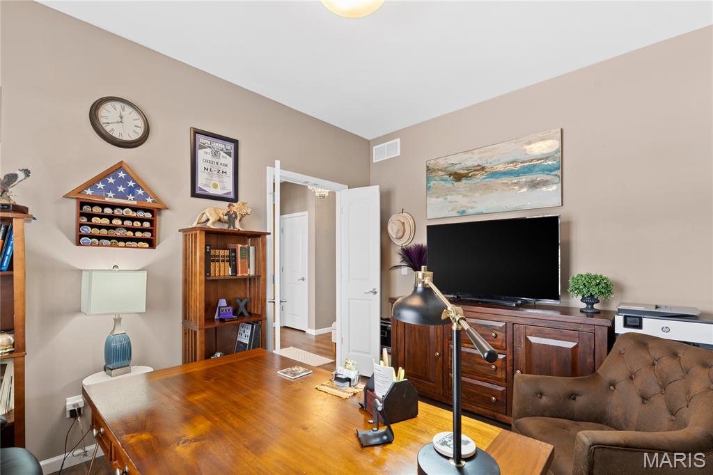 8009 Tahoe Ridge Lane Caseyville, IL 62232 - Photo 24 of 64