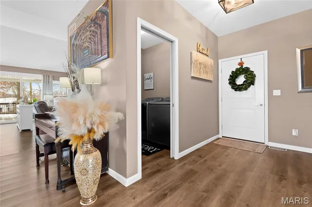 $525,000 | 8009 Tahoe Ridge Lane, Caseyville, IL 62232